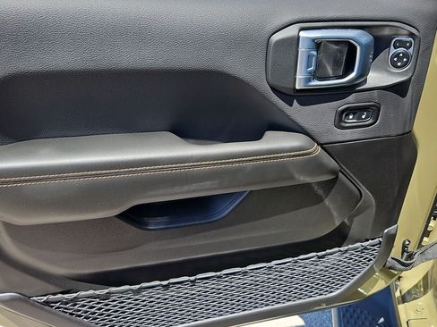 New 2026 Jeep Gladiator Sport AWD/4WD image 21