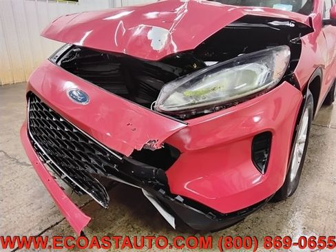 Used 2020 Ford Escape SE AWD/4WD image 17
