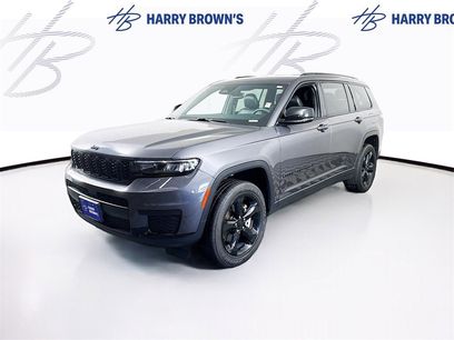 Used 2023 Jeep Grand Cherokee L Laredo