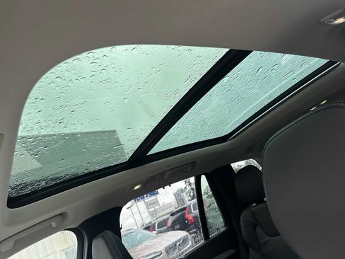 Used 2025 Volvo XC90 B6 Ultra w/ Protection Package Premier image 24