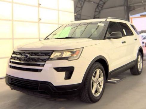 Used 2018 Ford Explorer FWD image 6
