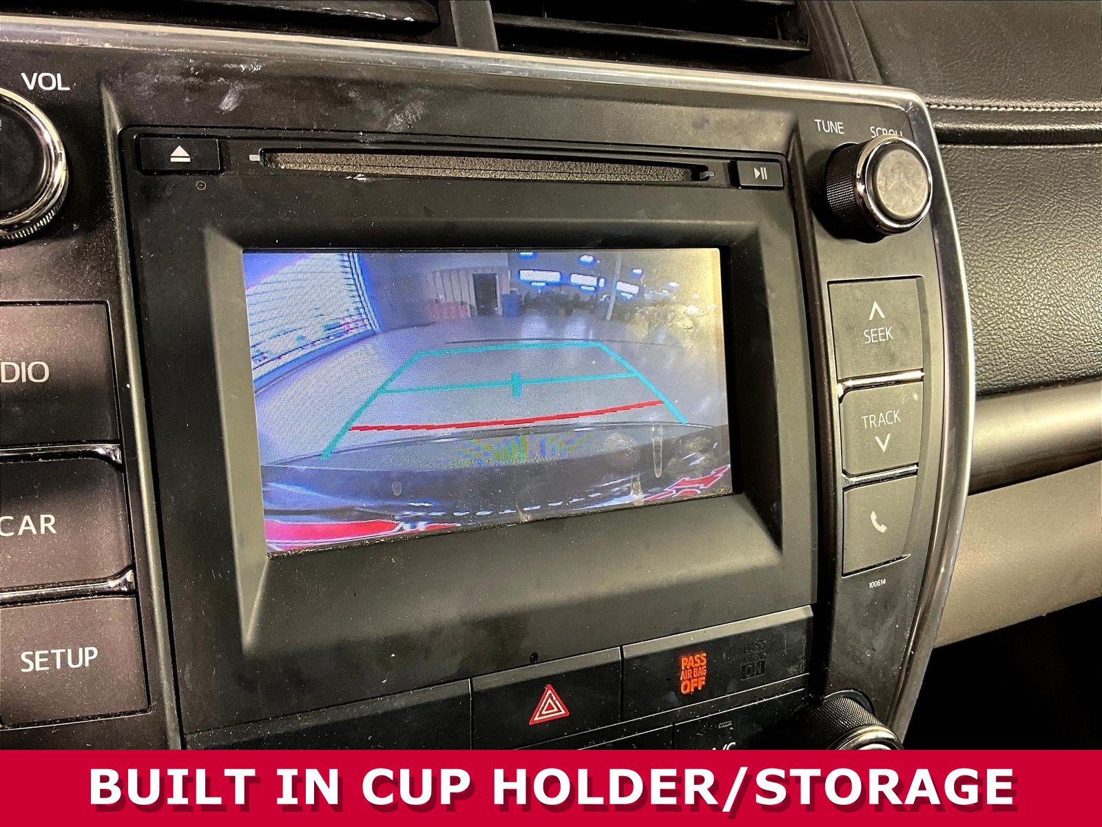 Used 2016 Toyota Camry LE FWD image 13