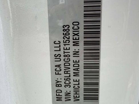 Used 2026 RAM ProMaster 2500 w/ Convenience Group FWD image 18