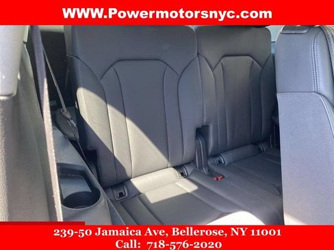 Used 2023 Audi Q7 3.0T Premium Plus AWD/4WD image 18