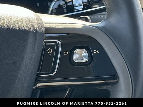 New 2026 Lincoln Corsair Reserve w/ Rear Removable Package Tray FWD image 26