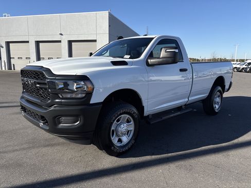 Used 2024 RAM 2500 Tradesman w/ Protection Group image 5