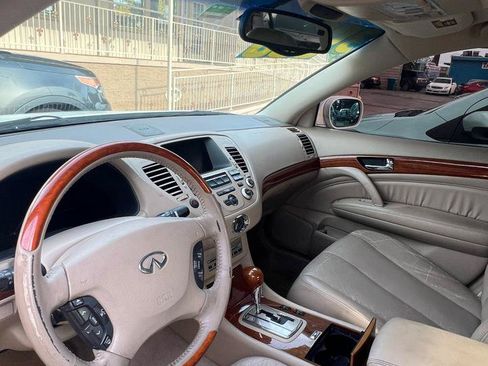 Used 2004 INFINITI Q45 Luxury RWD image 7