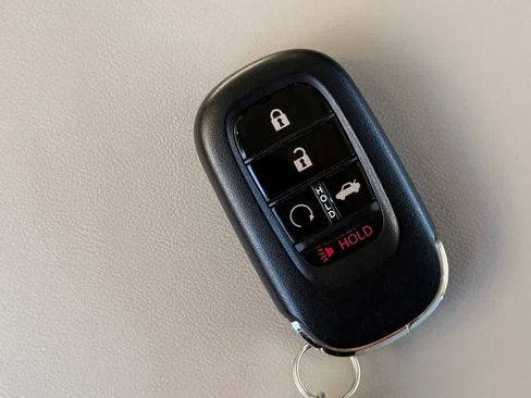 Used 2024 Honda Accord Touring image 19