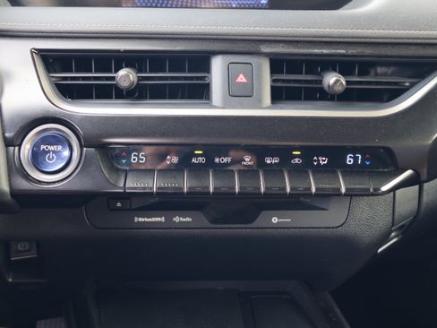 Used 2021 Lexus UX 250h w/ Accessory Package (Z1) AWD/4WD image 24