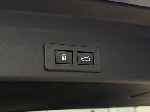 Used 2022 Subaru Ascent Onyx Edition image 33