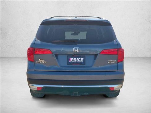 Used 2016 Honda Pilot Touring image 8
