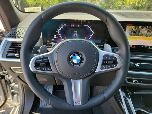 Used 2026 BMW X7 xDrive40i AWD/4WD image 27