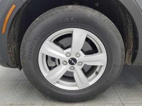 Used 2023 Kia Sorento LX AWD/4WD image 31