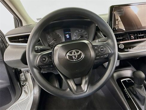 Certified 2025 Toyota Corolla LE image 11