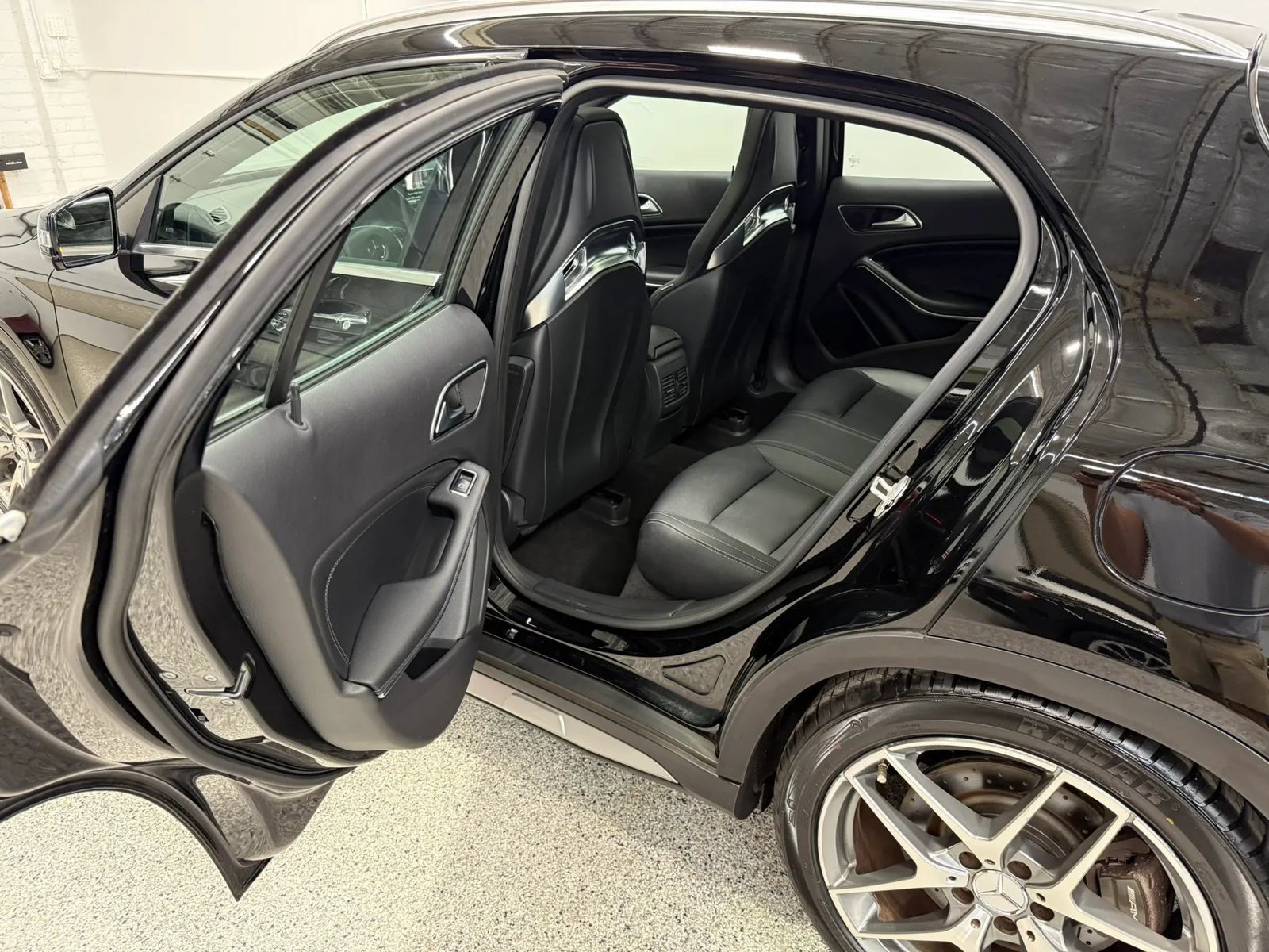 Used 2015 Mercedes-Benz GLA 45 AMG 4MATIC image 30