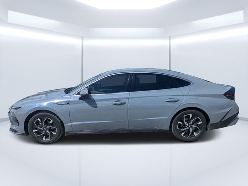 Certified 2024 Hyundai Sonata SEL FWD image 6