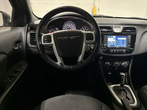 Used 2012 Chrysler 200 Touring w/ Cold Weather Group FWD image 11