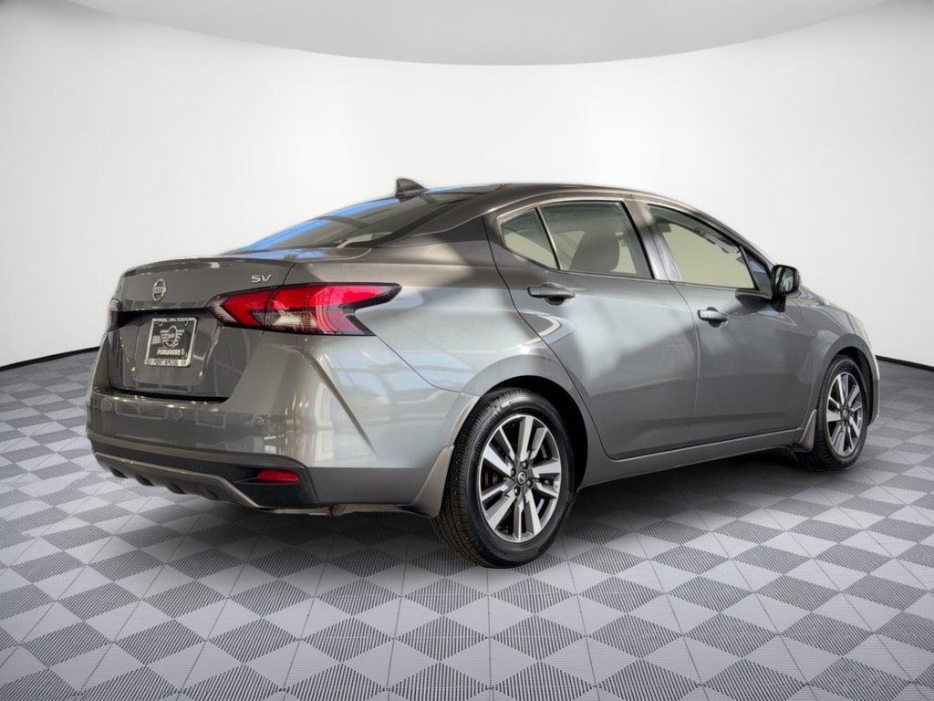 Used 2020 Nissan Versa SV FWD image 9