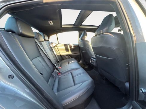 Used 2025 Toyota Camry XSE image 11