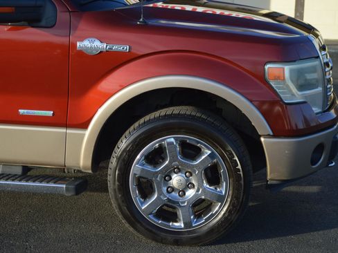 Used 2014 Ford F150 King Ranch w/ King Ranch Luxury Package image 9