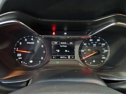 Used 2021 Chevrolet TrailBlazer LT w/ Premium Seating Package FWD image 14