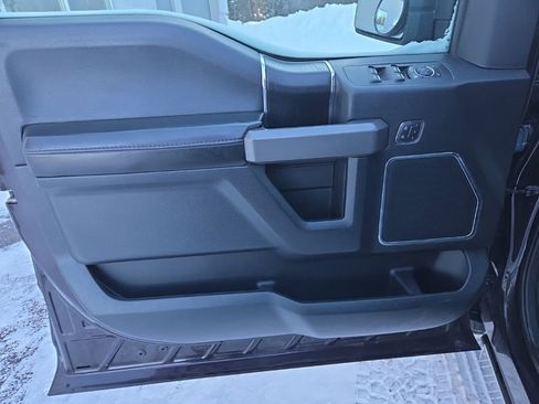 Used 2020 Ford F150 Platinum w/ Equipment Group 701A Luxury image 11