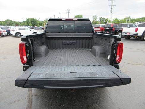 Certified 2021 GMC Sierra 1500 SLT w/ SLT Premium Plus Package AWD/4WD image 8