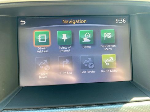 Used 2018 Nissan Pathfinder SL w/ SL Premium Package AWD/4WD image 15