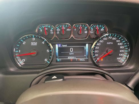 Used 2020 Chevrolet Suburban LT AWD/4WD image 42