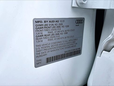 Used 2022 Audi Q3 2.0T Premium w/ Convenience Package image 35