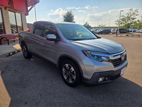 Used 2019 Honda Ridgeline RTL image 3