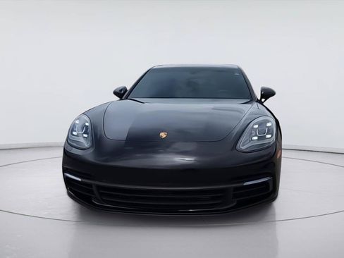 Used 2018 Porsche Panamera 4 AWD/4WD image 3