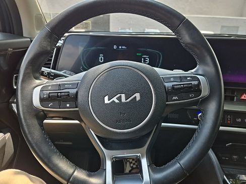 Certified 2023 Kia Sportage EX AWD/4WD image 15