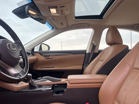 Used 2016 Lexus ES 350 image 34