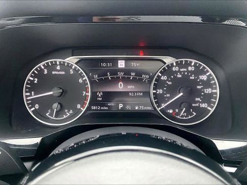 Certified 2025 Nissan Pathfinder SL w/ SL Premium Package image 25