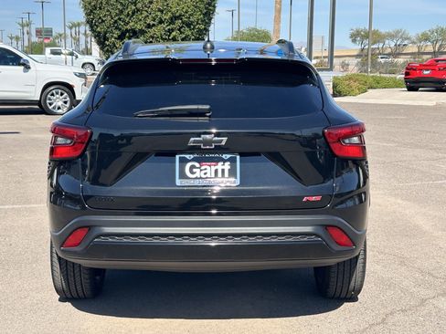 Certified 2024 Chevrolet Trax RS w/ Driver Confidence Package FWD image 4