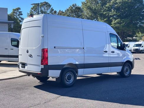 New 2026 Mercedes-Benz Sprinter 144 Cargo image 10