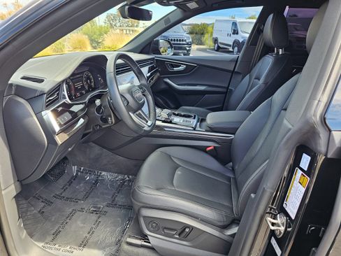 Used 2024 Audi Q8 Premium Plus w/ Premium Plus Package AWD/4WD image 20