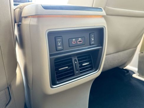 Used 2019 Nissan Murano Platinum w/ Cargo Package FWD image 33