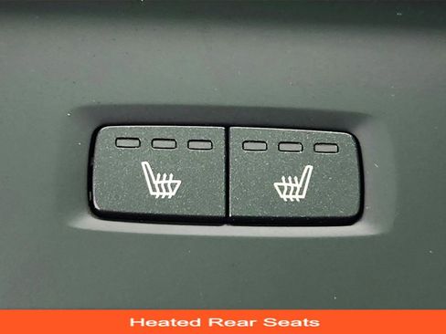 Used 2024 Volvo XC60 B5 Plus image 41