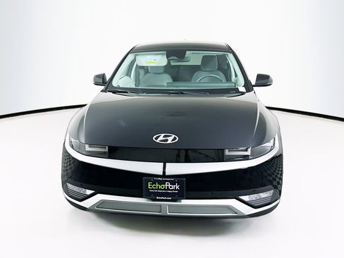 Used 2024 Hyundai Ioniq 5 SEL RWD image 2