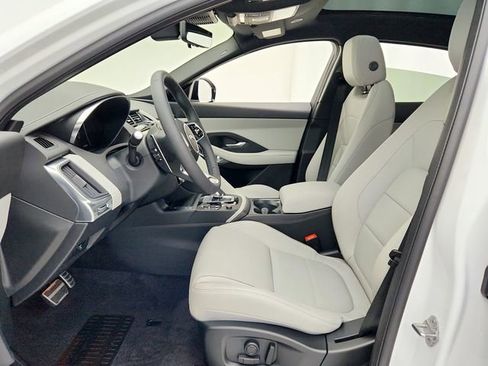 New 2024 Jaguar E-PACE R-Dynamic SE image 25