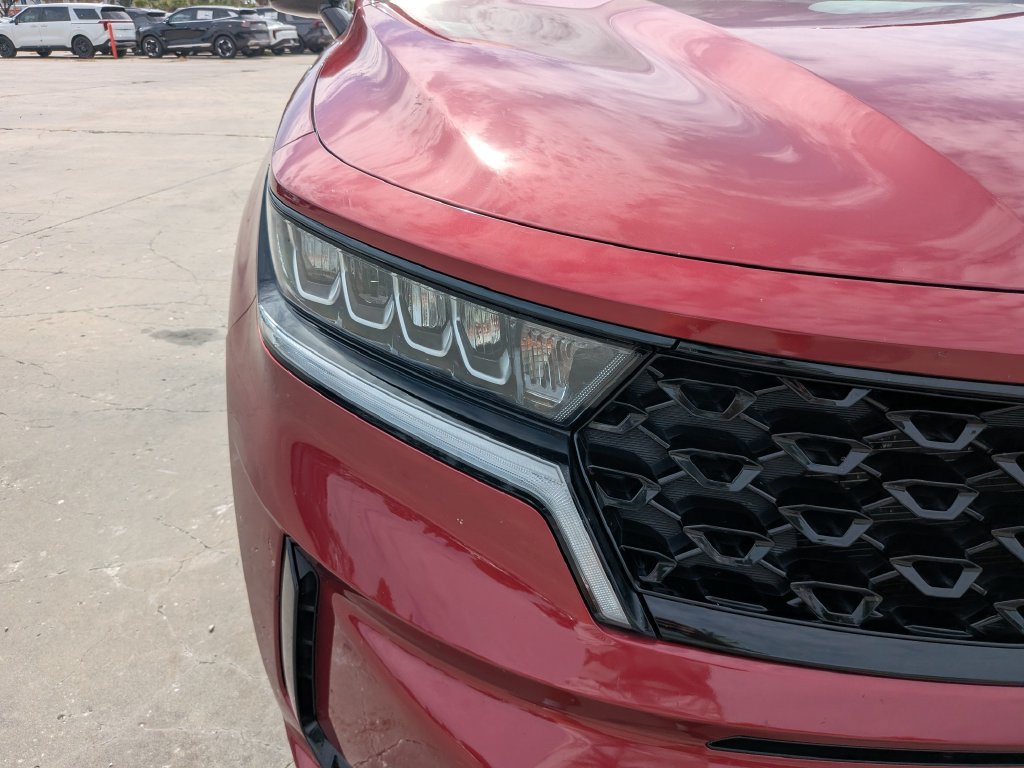 Used 2022 Kia Sorento S w/ Panoramic Sunroof Package FWD image 10
