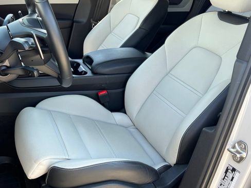 Certified 2024 Porsche Cayenne S AWD/4WD image 5