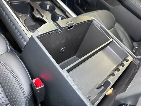 New 2026 Ford F350 Platinum image 38