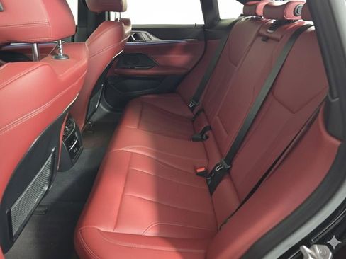 Used 2023 BMW i4 eDrive35 image 10