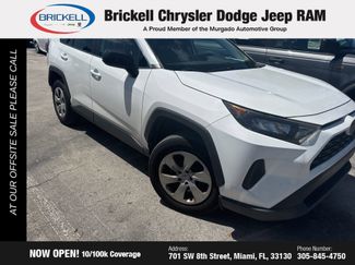 Used 2019 Toyota RAV4 LE video 2