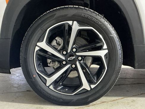 Used 2023 Chevrolet TrailBlazer RS image 20