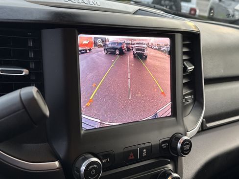 Used 2024 RAM 3500 Big Horn image 22