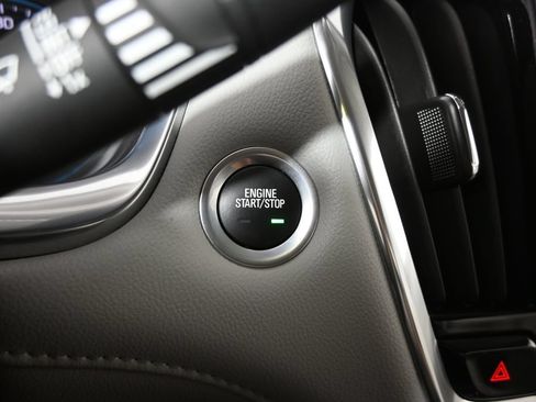 Used 2019 Chevrolet Traverse LT AWD/4WD image 33